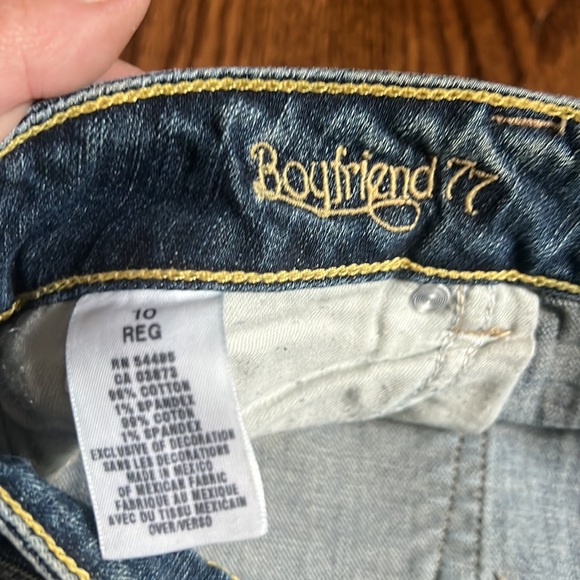American Eagle Jeans - Picture 3 of 5